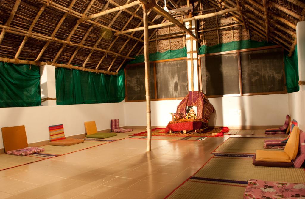 Hotel The Mountain Retreat Tiruvannāmalai Esterno foto