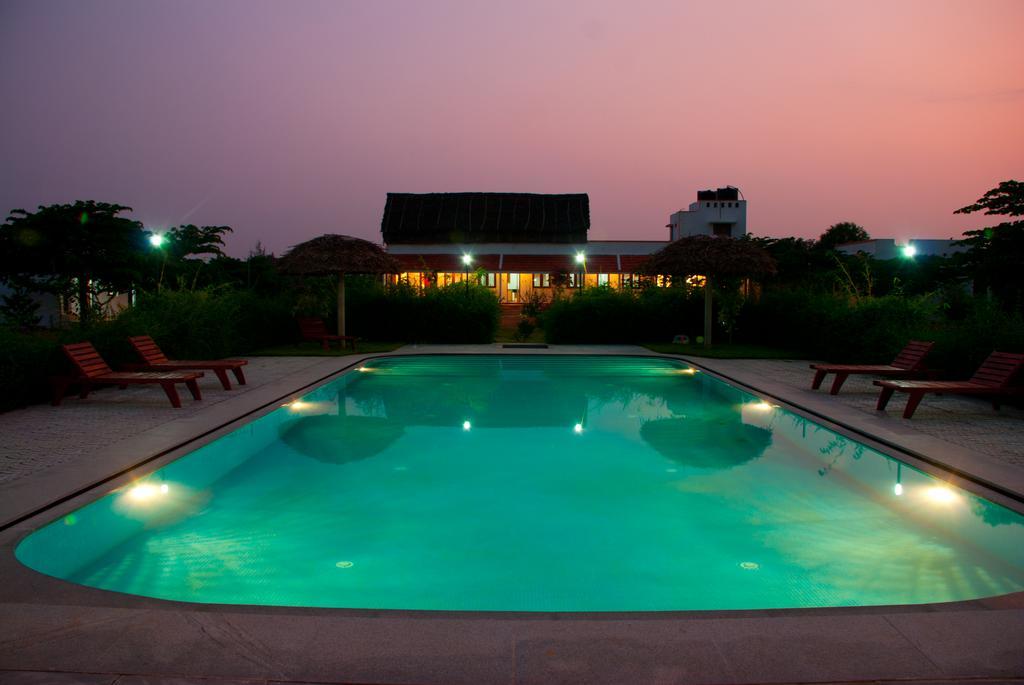 Hotel The Mountain Retreat Tiruvannāmalai Esterno foto